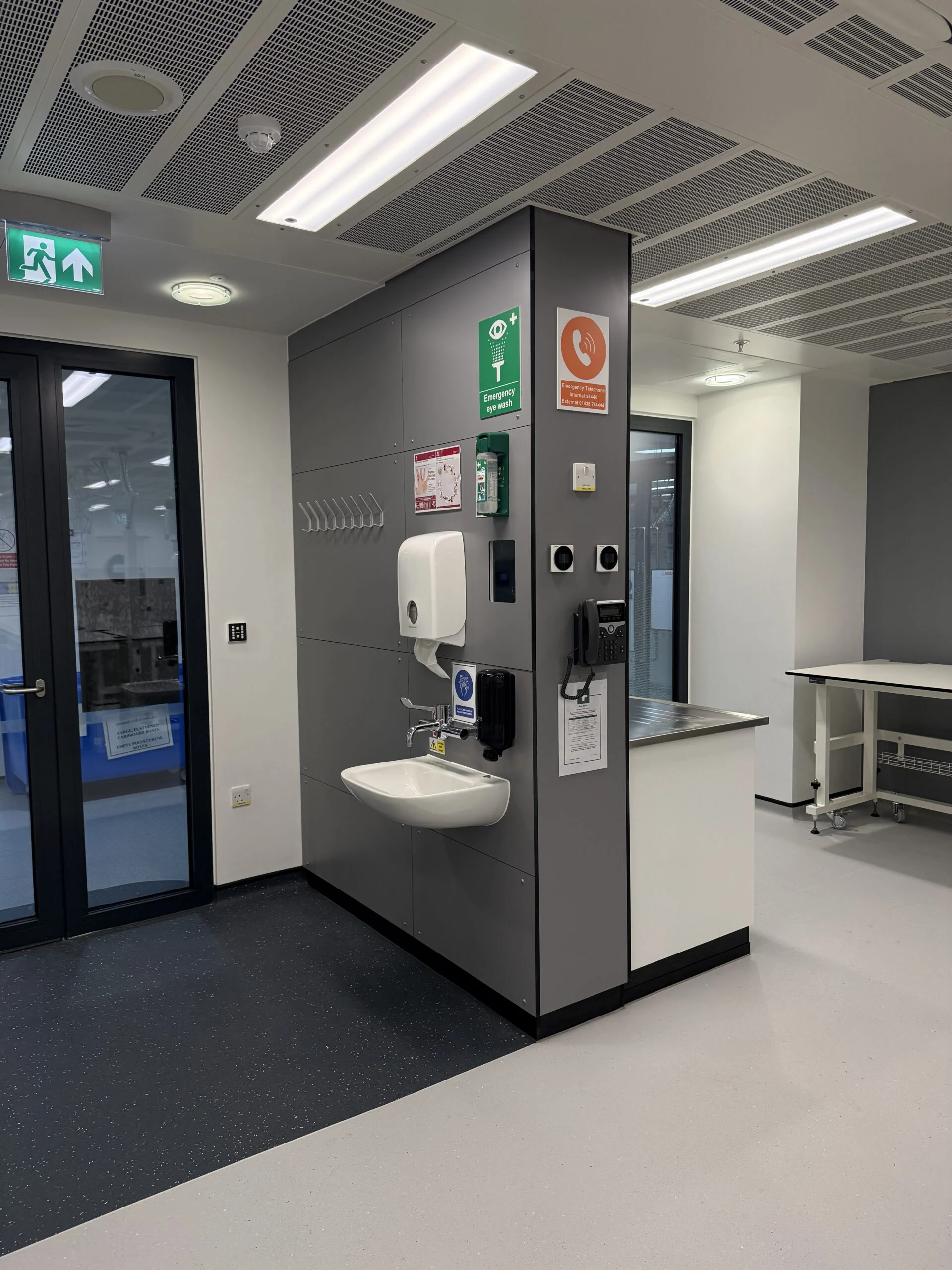 GSK 5 laboratory interior