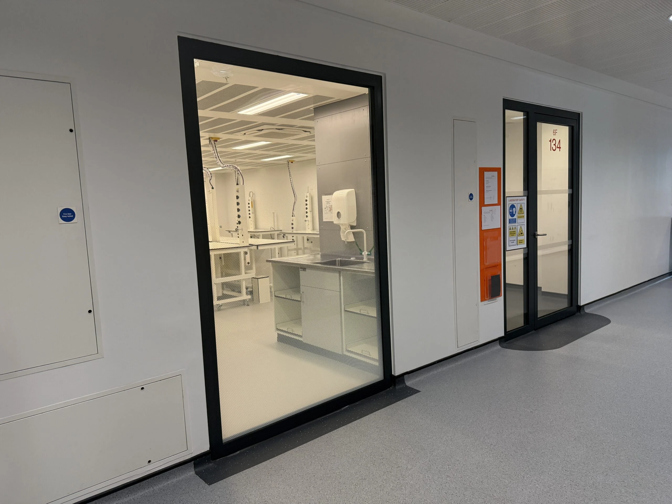GSK 5 laboratory interior